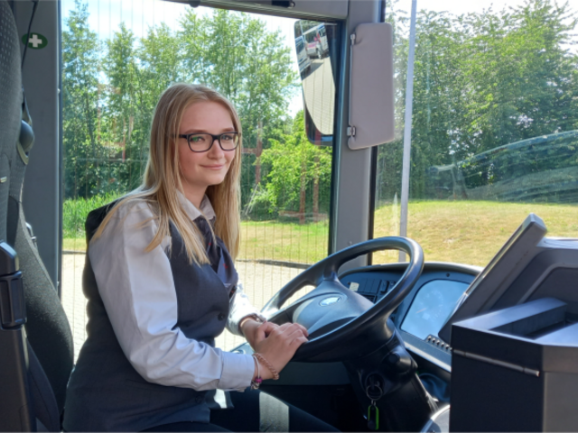 Berufskraftfahrer/-in für Personenverkehr (m/w/d)